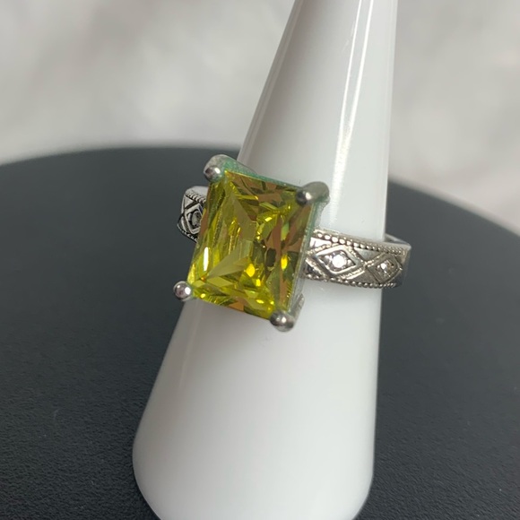 Women’s 925 Yellow Gemstone Ring, Big Huge Square Gem, Vintage Jewelry - Picture 3 of 12